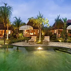 Resort Space ***